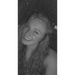 Meet your Posher, Destanie